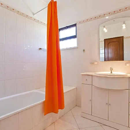 Andre, 3 Bedroom With Pool - Walking Distance To فيلة